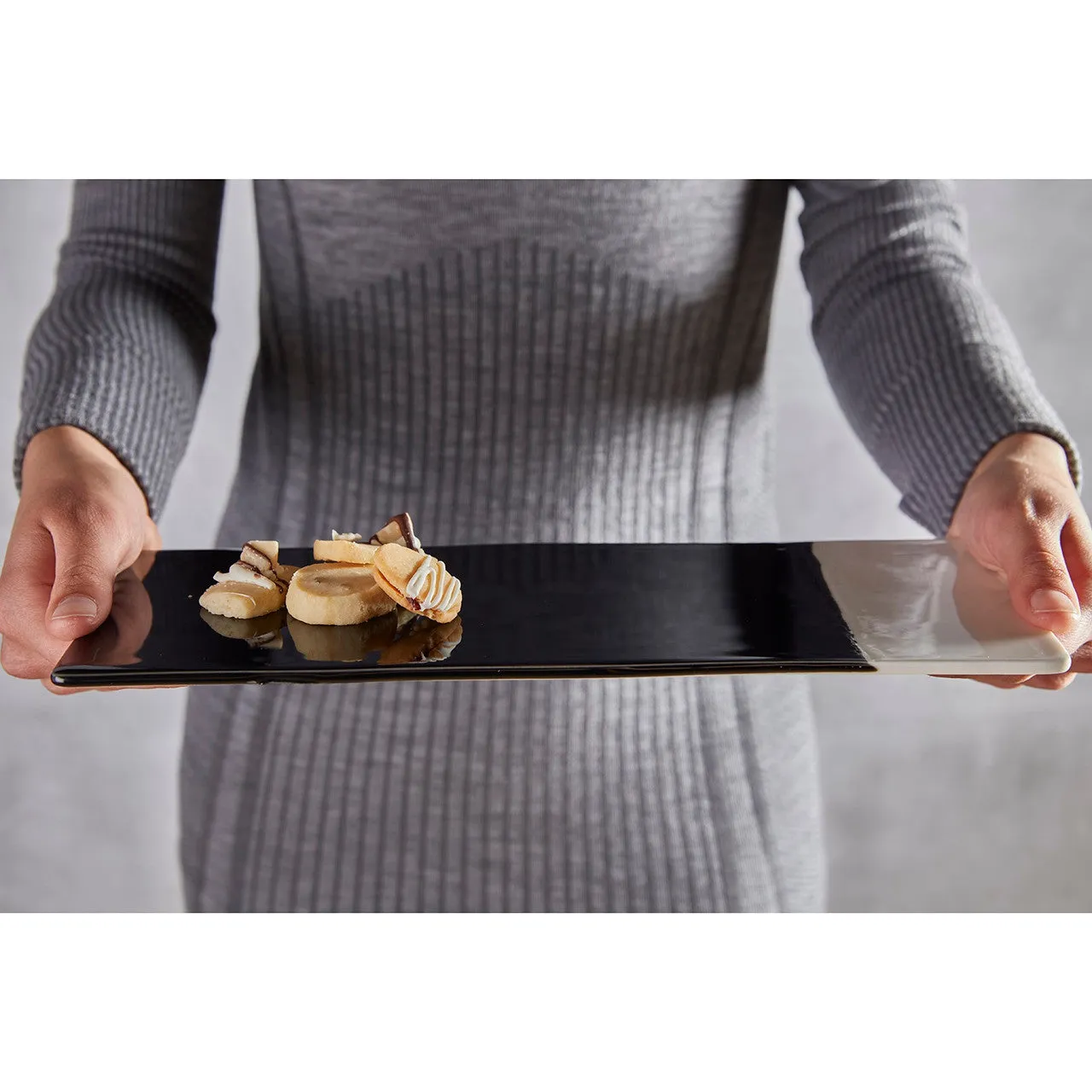 COLOR BLOCK SERVING TRAY