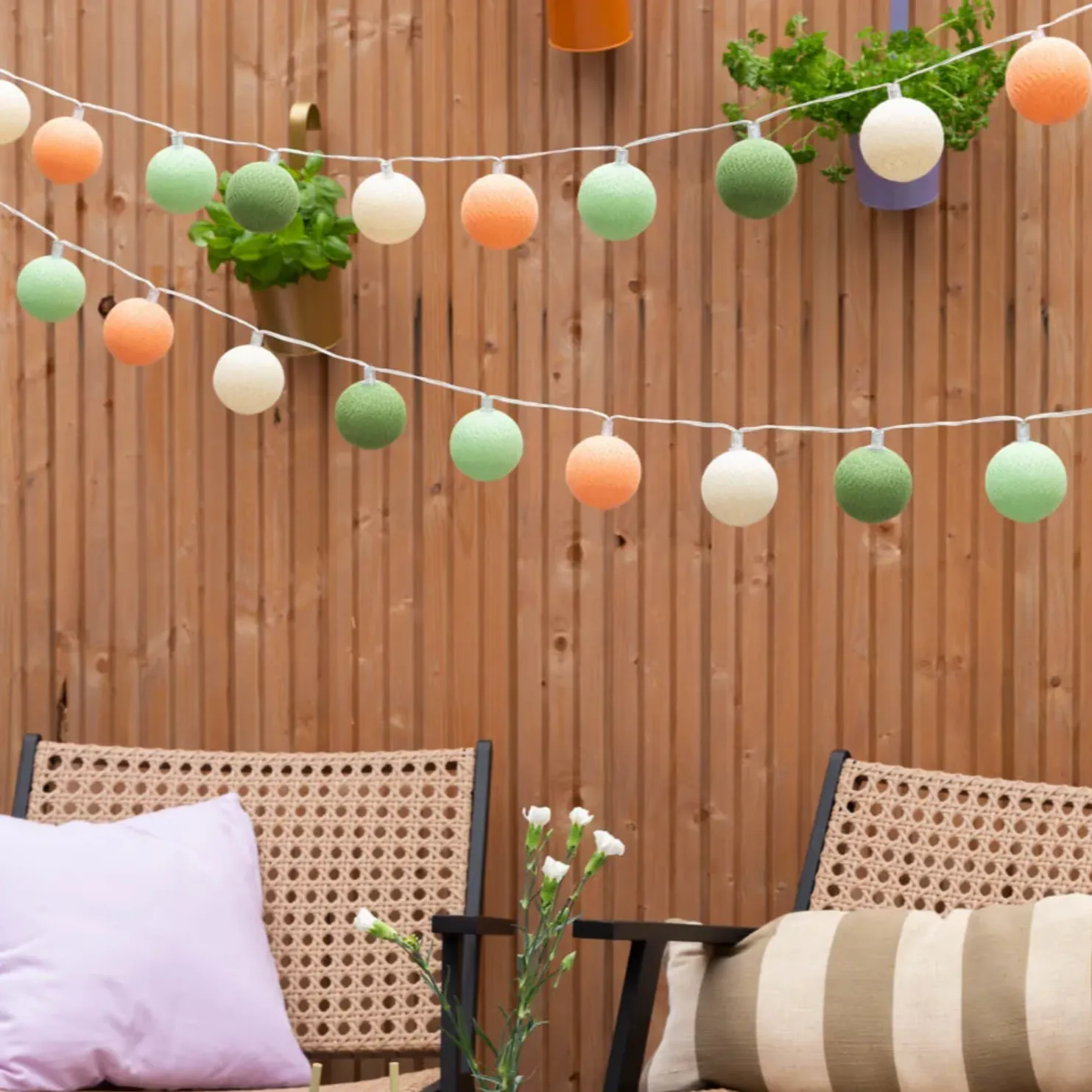 Cotton Ball Lights Outdoor Garland Of Lights 20 pieces | Palmera