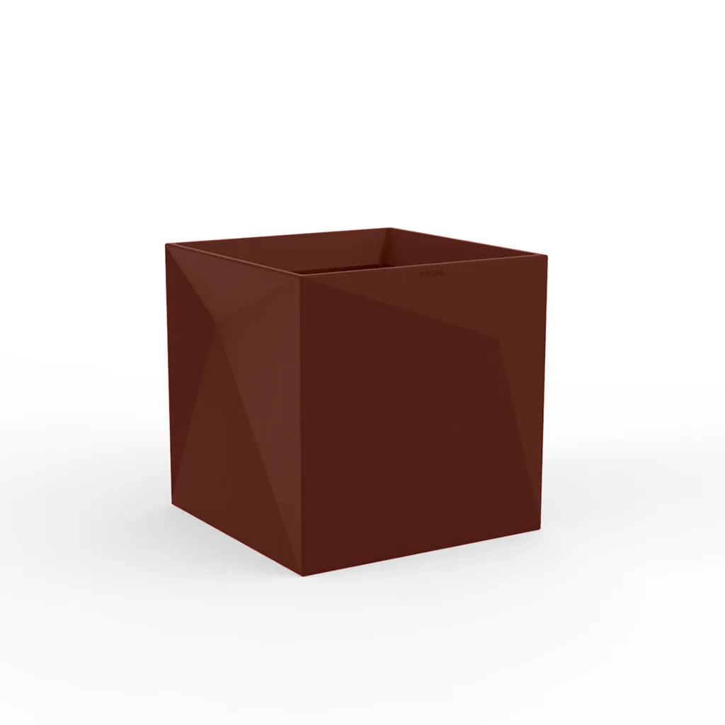Faz Planter - Modern Patio Accessory