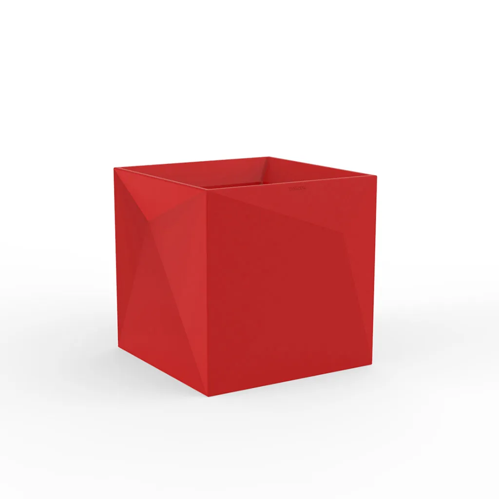 Faz Planter - Modern Patio Accessory