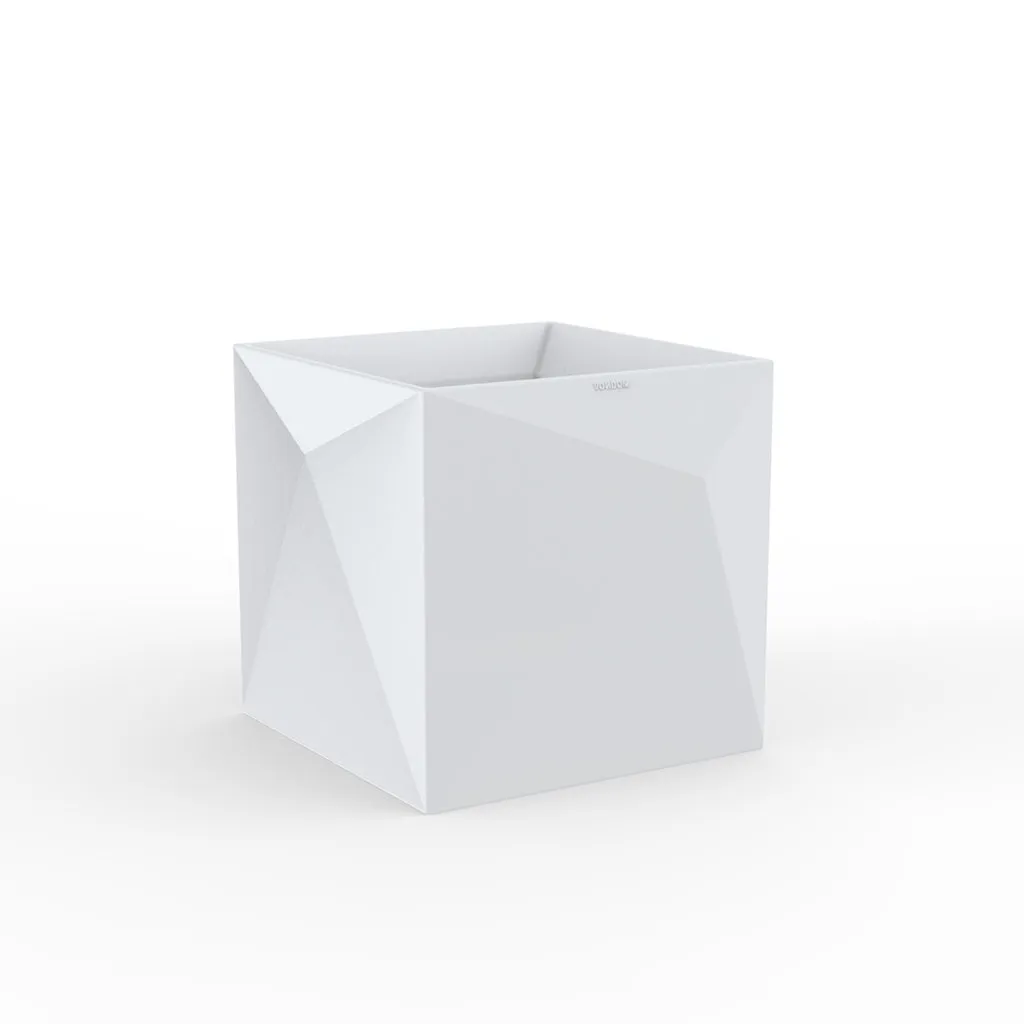 Faz Planter - Modern Patio Accessory