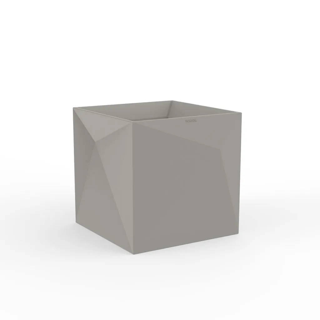 Faz Planter - Modern Patio Accessory