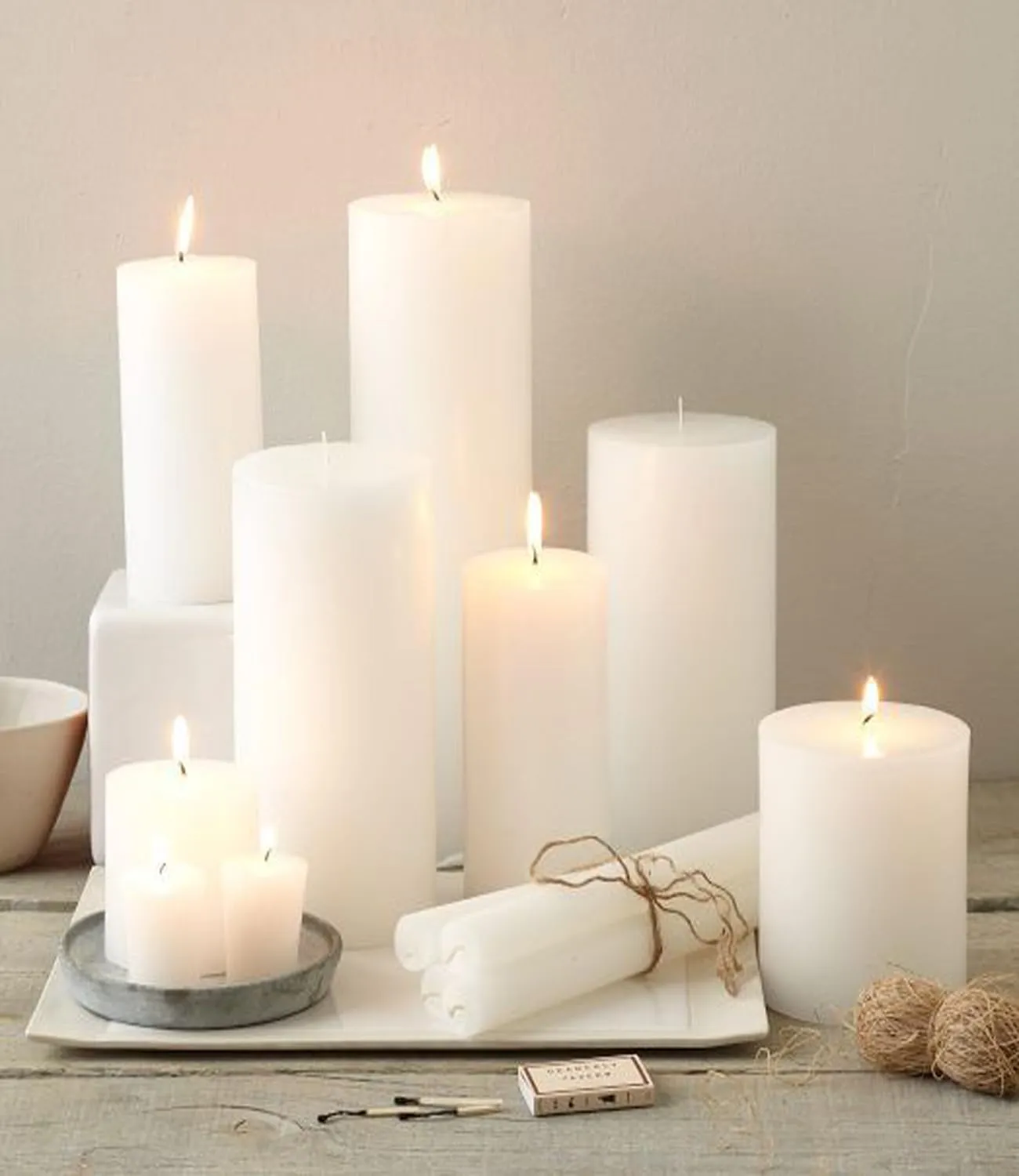 GOZZTOM Piller Candles Smoke Less for Party and Event Decoration Non-Scented White (2X4 Inch) - Pack of 4
