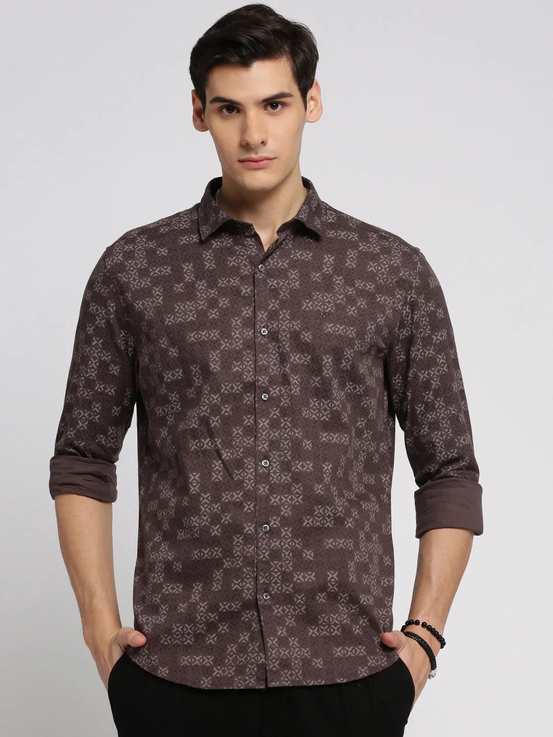 Men Brown Slim Fit Geometric Printed Oxford Weave Cotton Casual Shirt