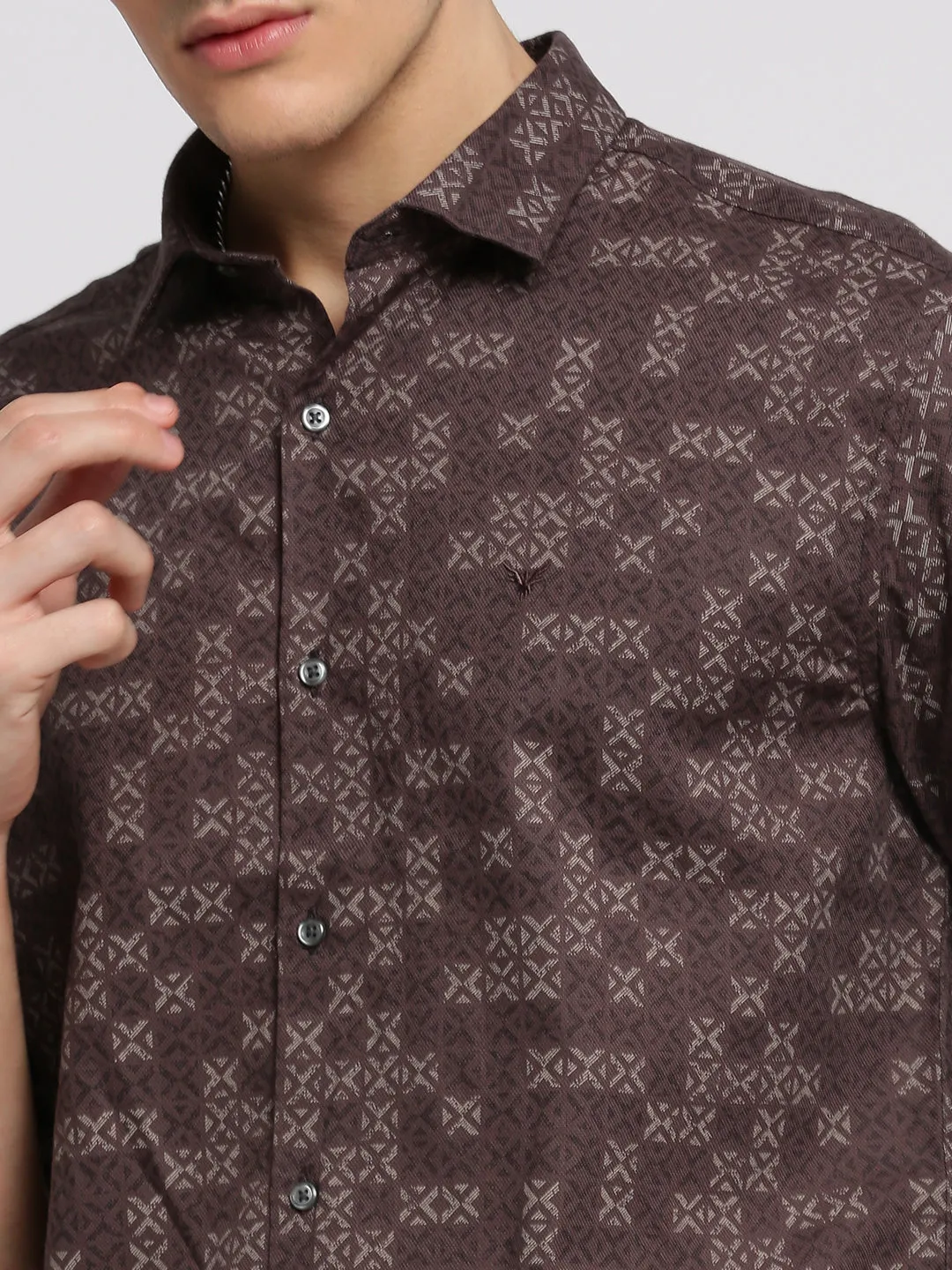Men Brown Slim Fit Geometric Printed Oxford Weave Cotton Casual Shirt