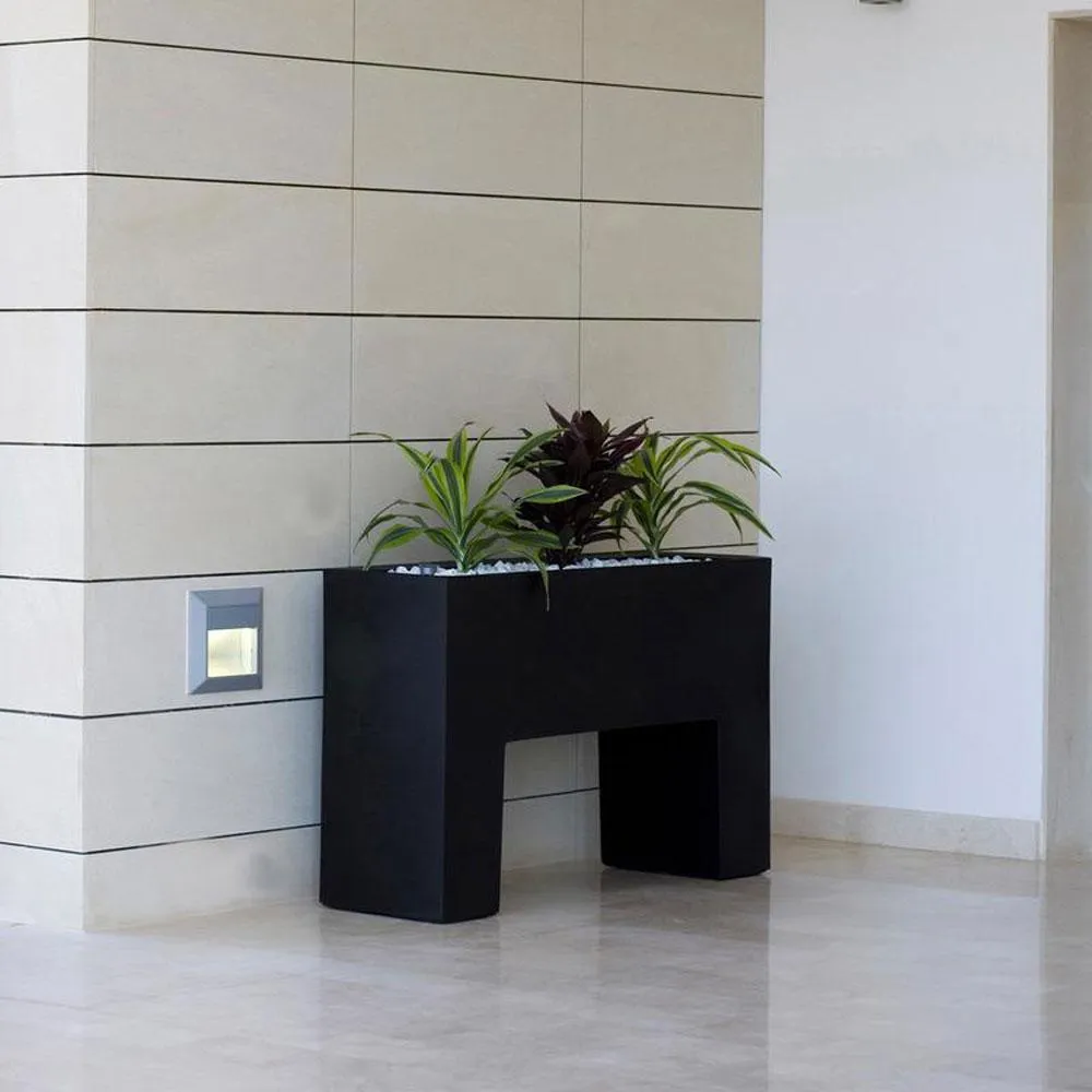 Muro Planter