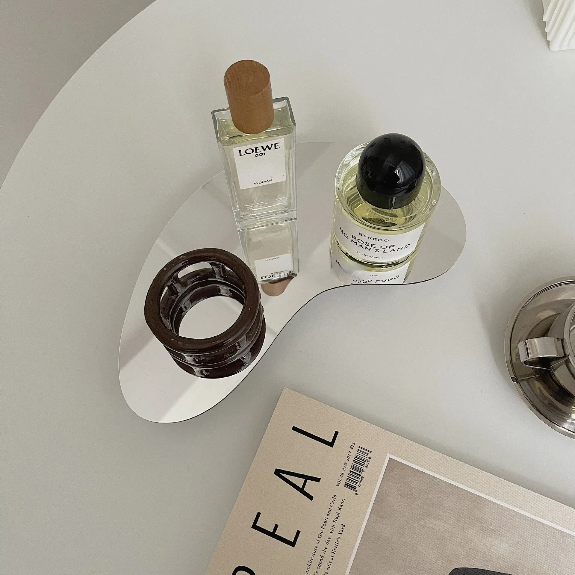 Pebbles Mirror Tray