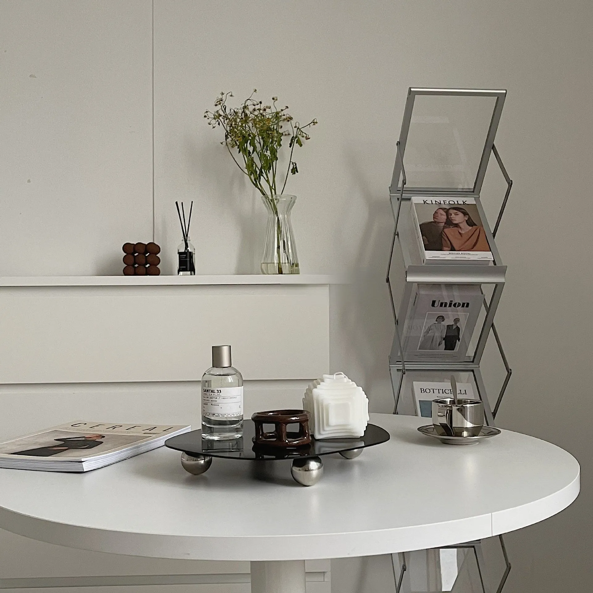 Pebbles Mirror Tray