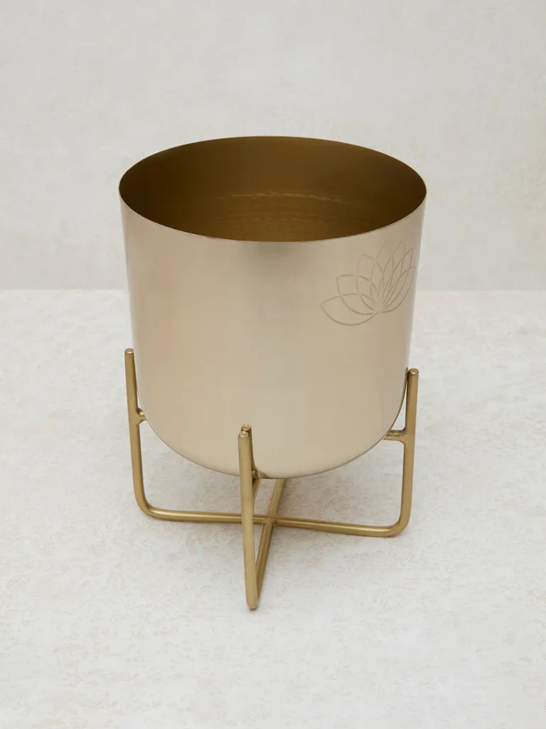 Westside Home Gold Lotus Etched Planter with Short Stand